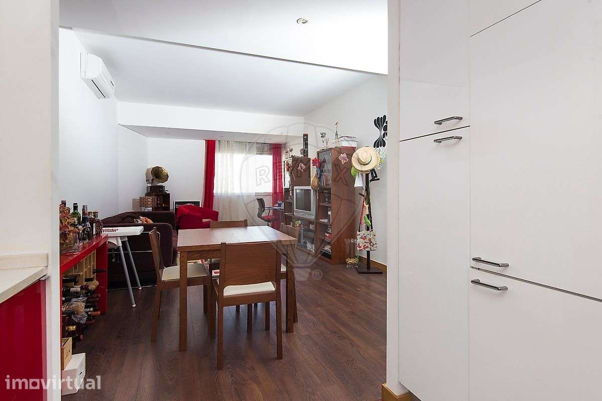 Apartamento T1 para arrendamento - Grande imagem: 2/18