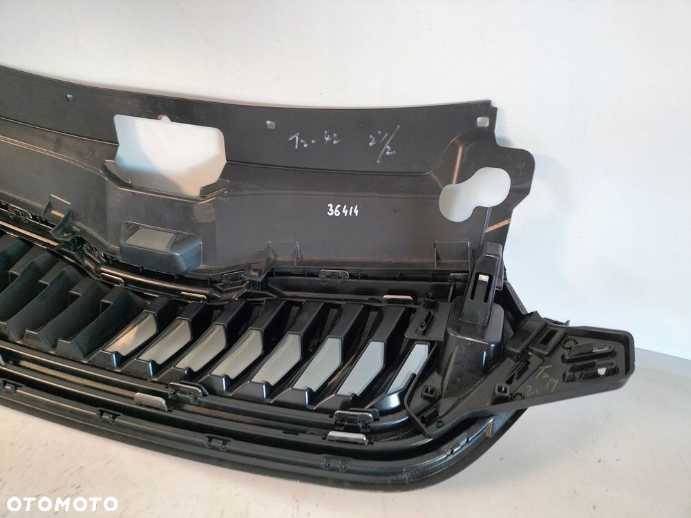 atrapa kratka grill skoda rapid lift ii 20- - 5