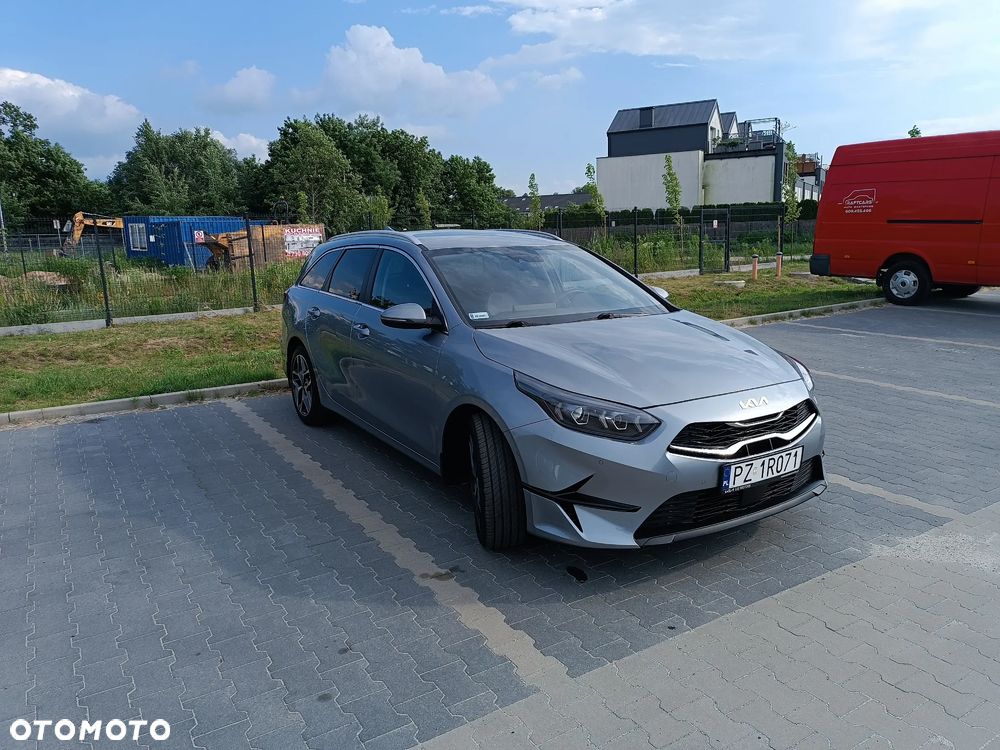 Kia Ceed 1.5 T-GDI L Business Line Plus DCT - 2
