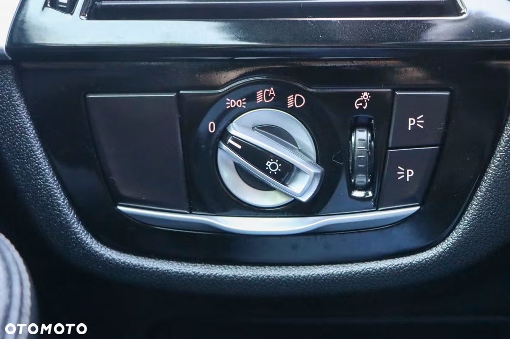 BMW Seria 5 - 21