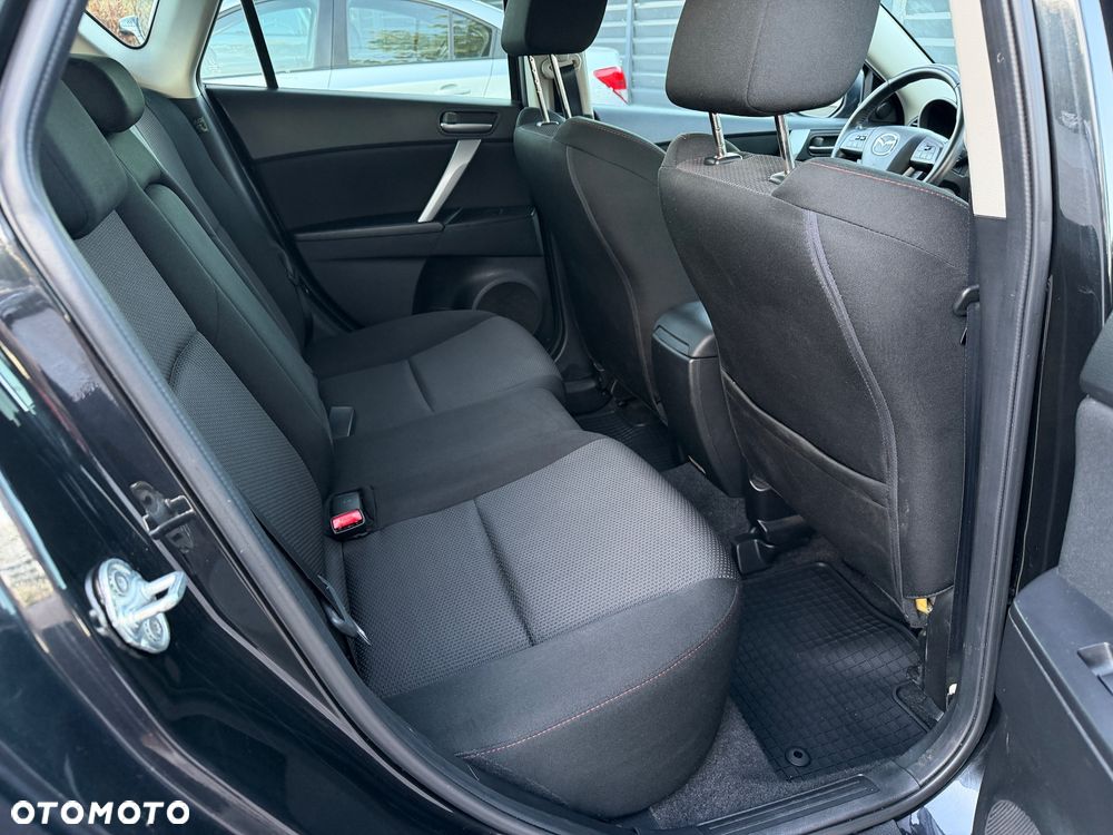 Mazda 3 - 25