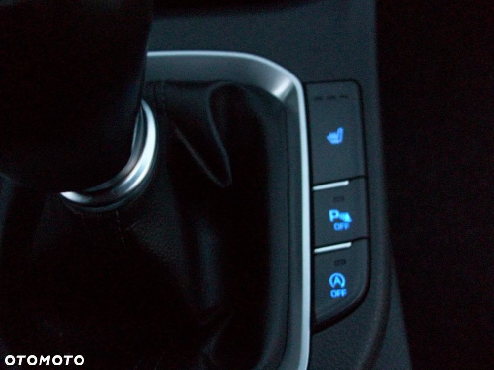 Hyundai i30 i30cw 1.4 Intro Edition - 19