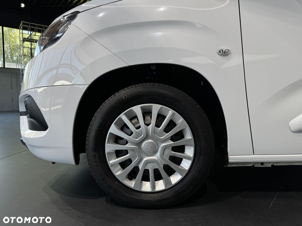 Toyota Proace City Verso 1.5 D-4D Business - 21