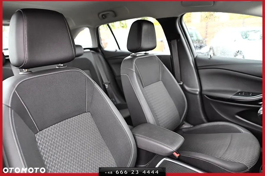 Opel Astra 1.6 Turbo Start/Stop Automatik ON - 16