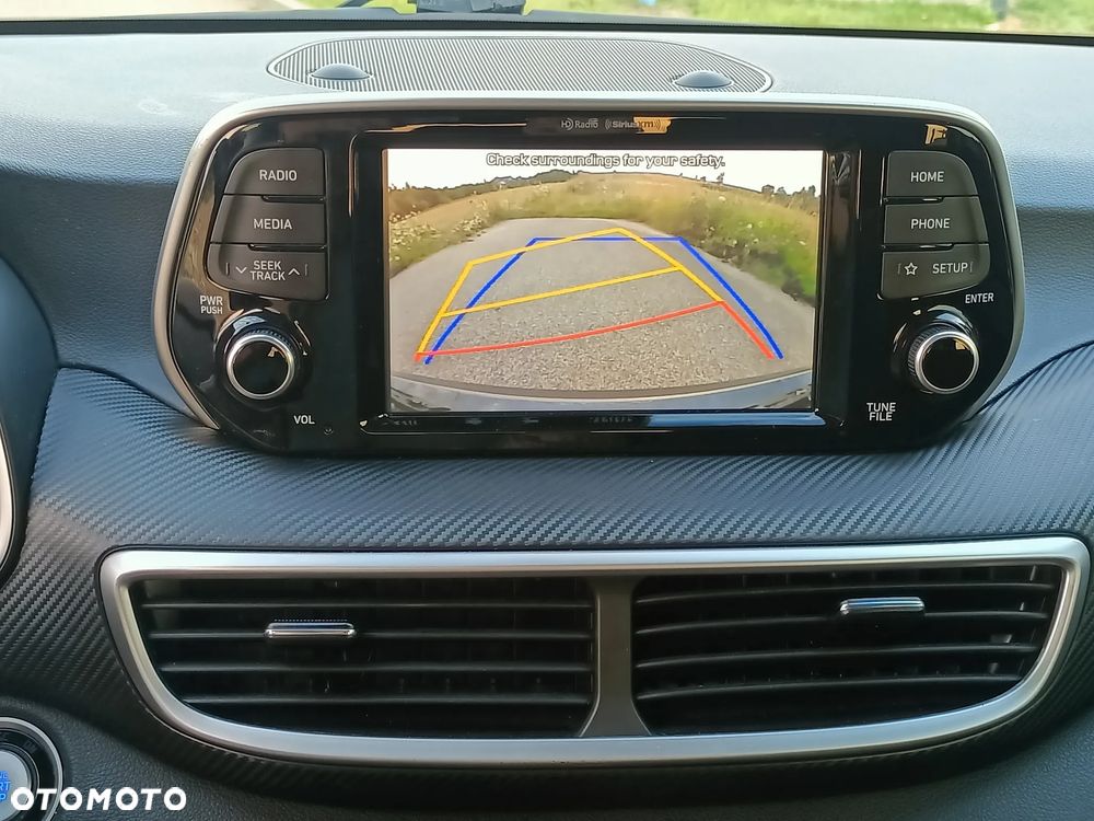 Hyundai Tucson - 8