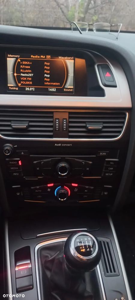 Audi A4 Avant 2.0 TDI - 8