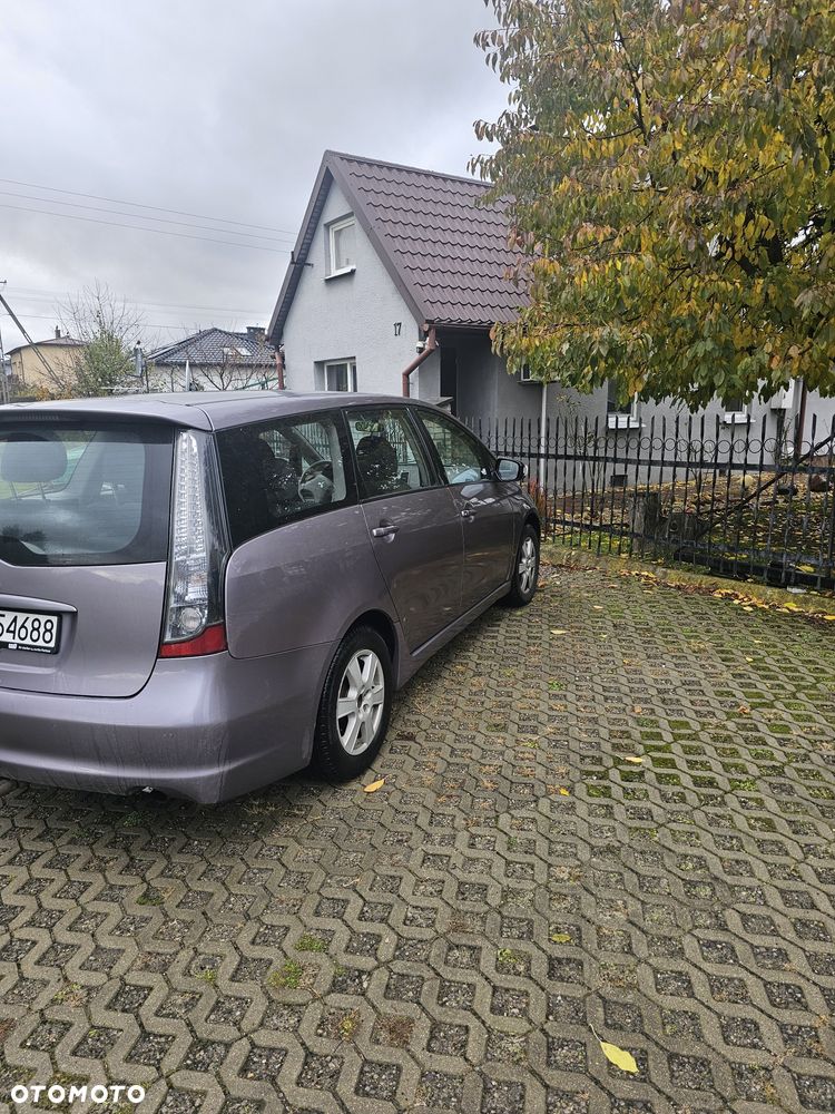 Mitsubishi Grandis - 4