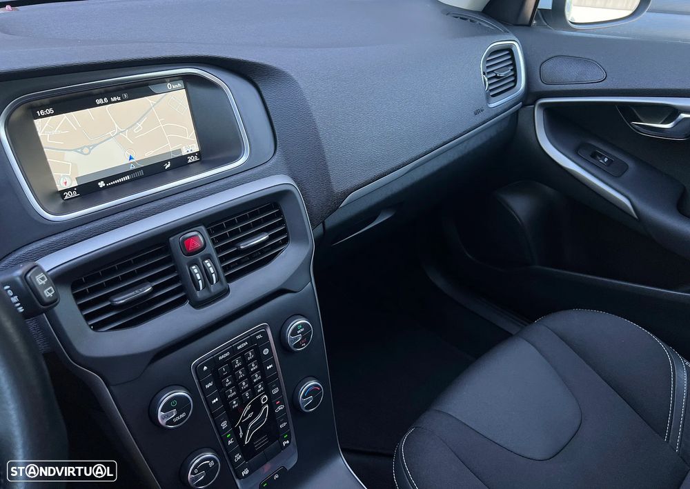 Volvo V40 1.5 T3 Sport Edition Geartronic - 12