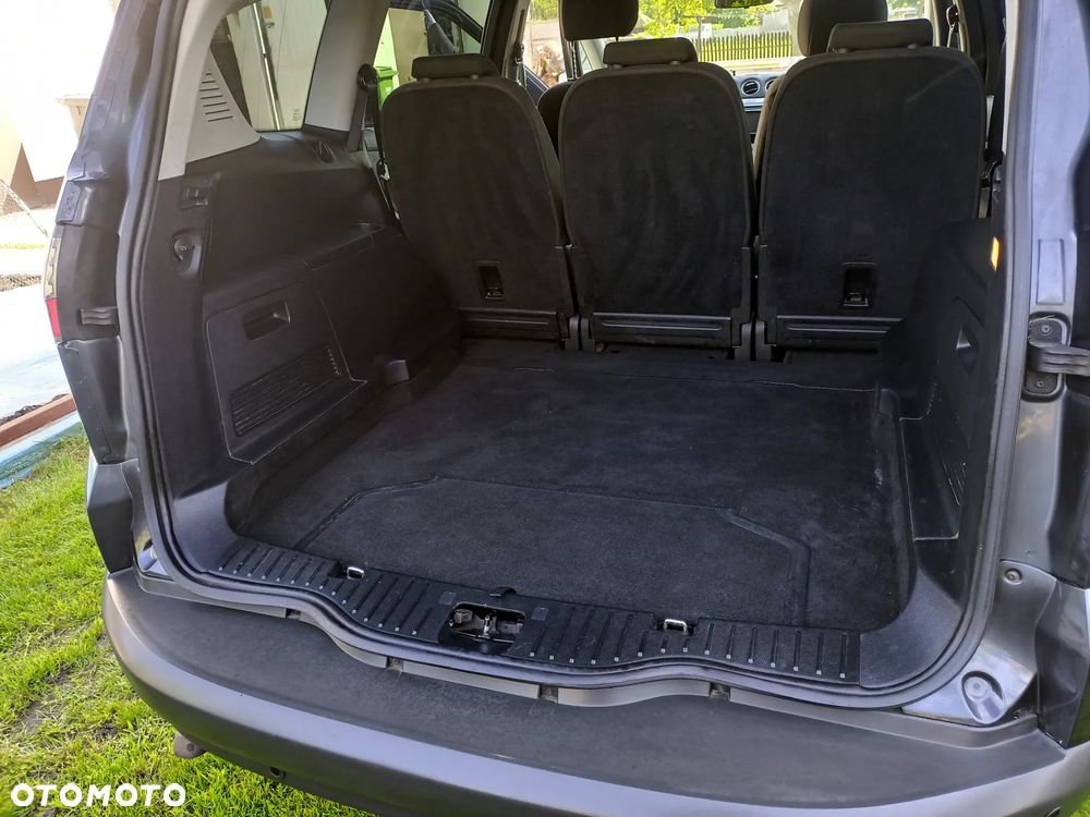 Ford S-Max 2.0 TDCi Trend - 11