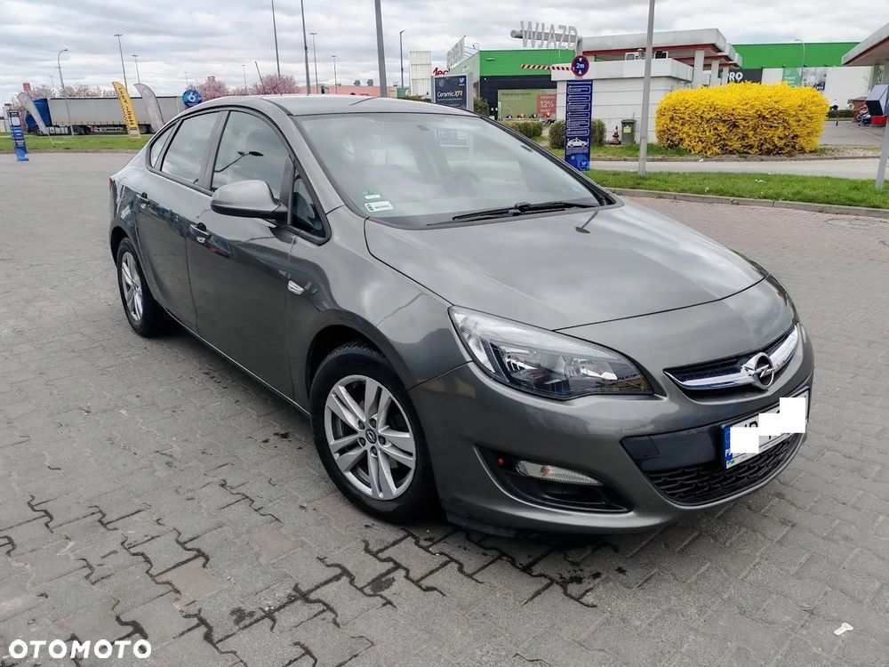 Opel Astra 1.4 T Active EU6 - 1