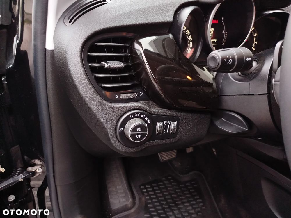 Fiat 500X 1.4 MultiAir Mirror DDCT - 23