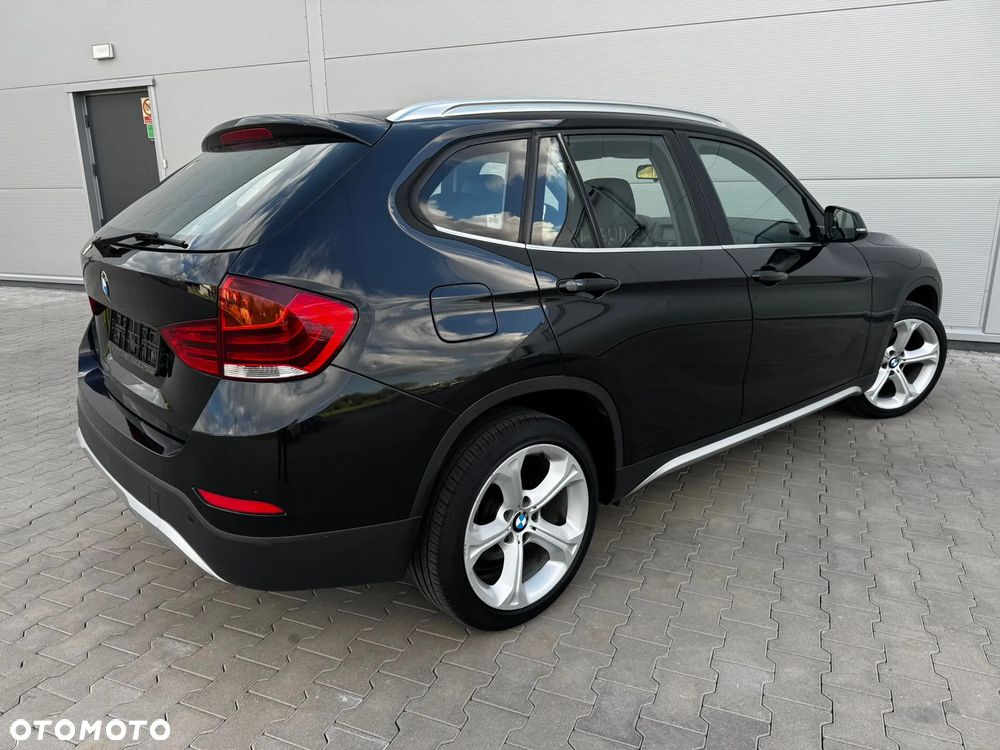 BMW X1 sDrive18d xLine - 15