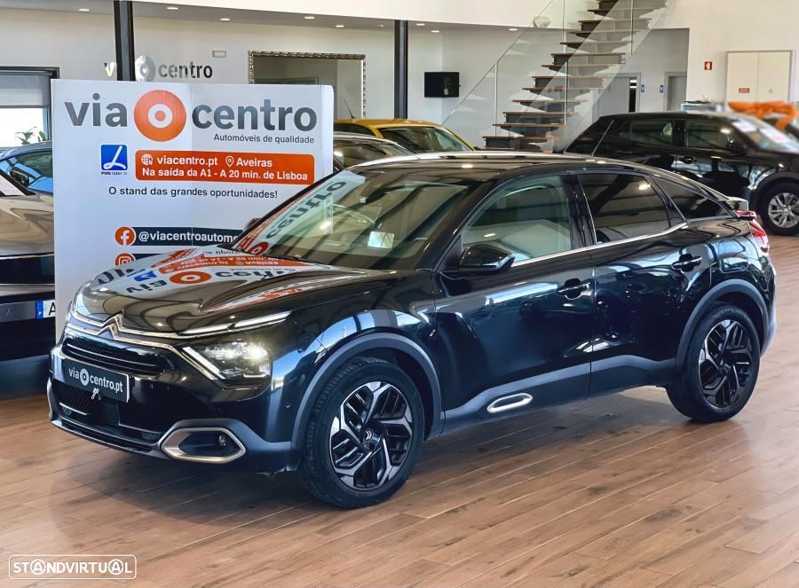 Citroën C4 1.2 PureTech Shine - 1