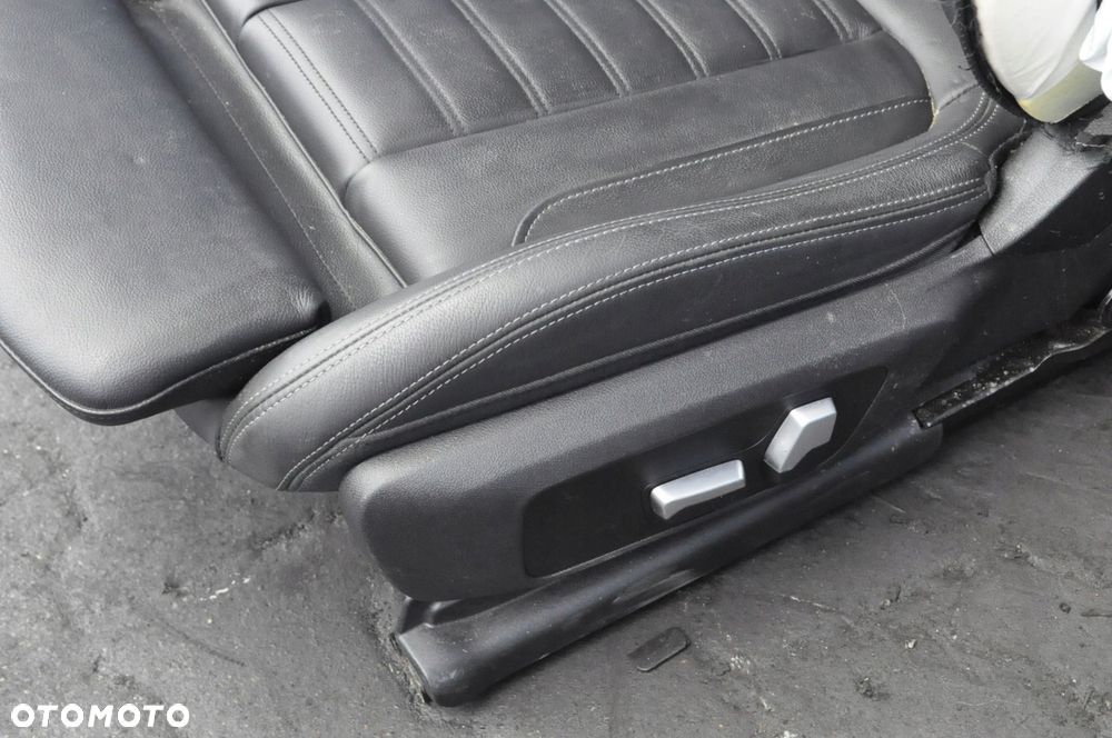 BMW iX3 G08 FOTELE KANAPA SKÓRA ANGLIK 21R - 13