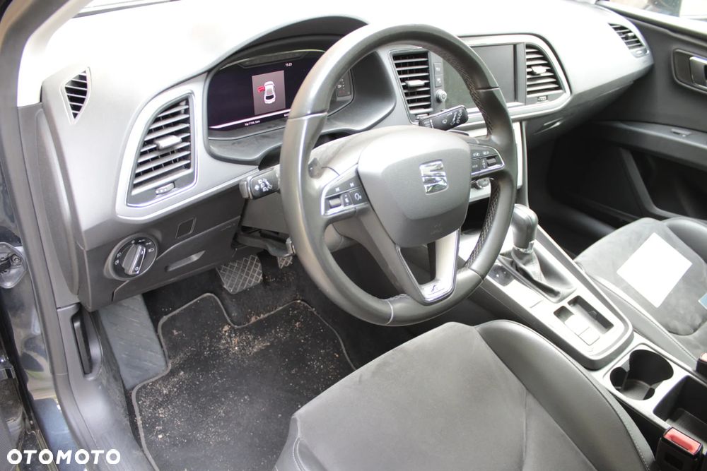 Seat Leon 1.5 eTSI FR DSG - 2
