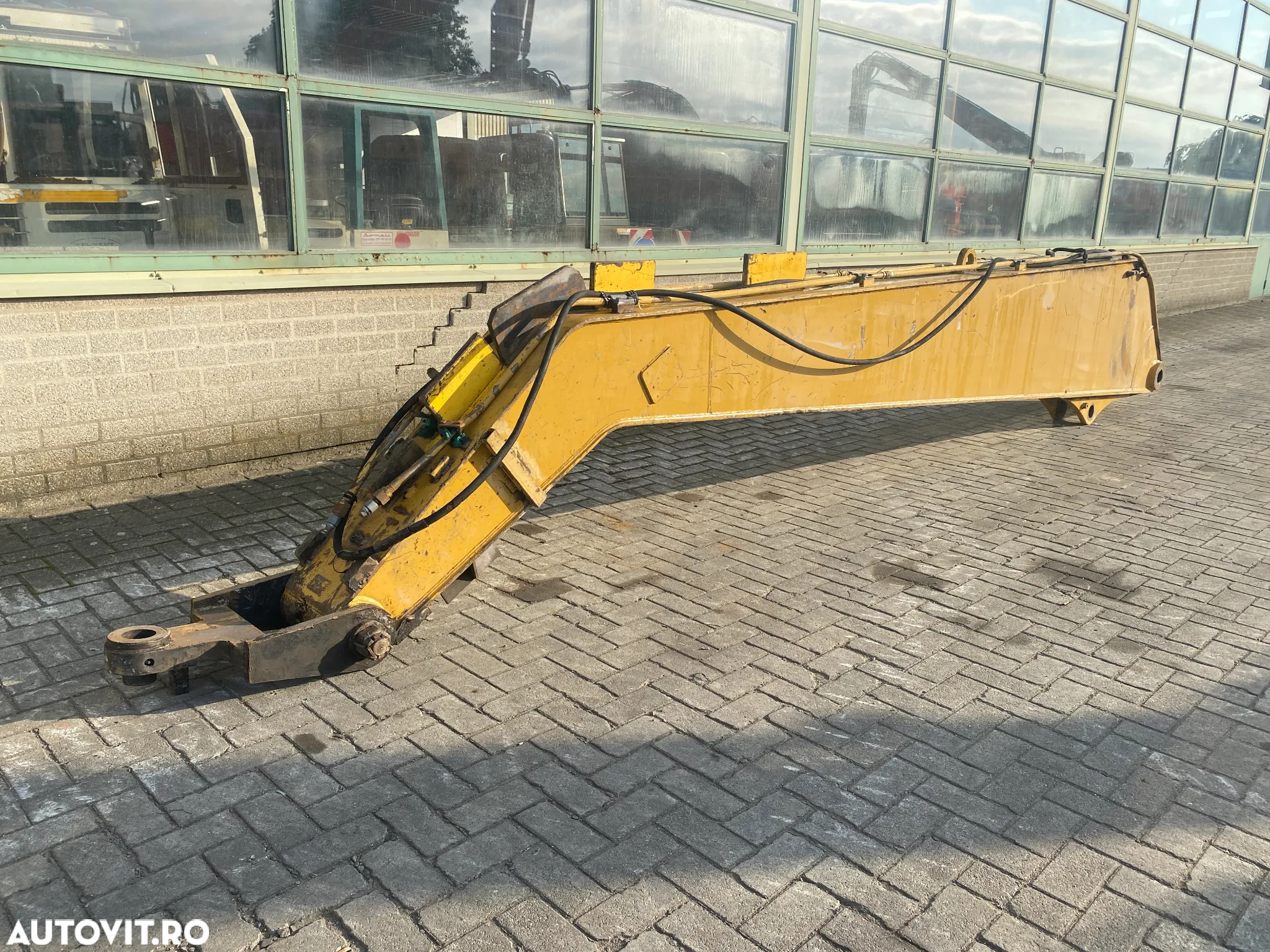 Brat lung pentru excavator Caterpillar - 2