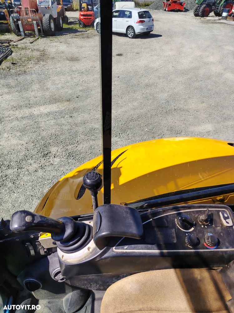 JCB 8065 - 5