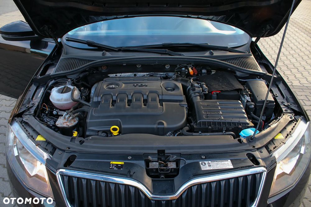 Skoda Octavia Combi 2.0 TDI Ambition - 40