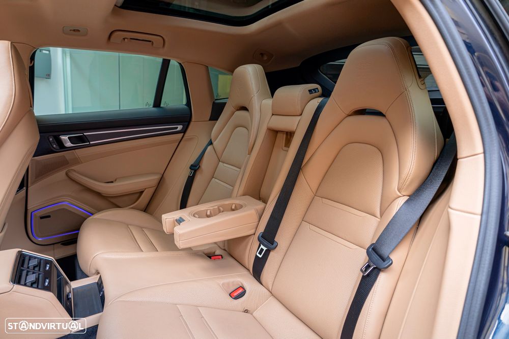 Porsche Panamera Sport Turismo 4 E-Hybrid Platinum Edition - 6