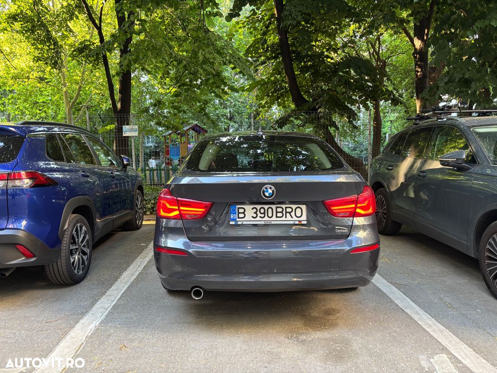 BMW Seria 3 - 12