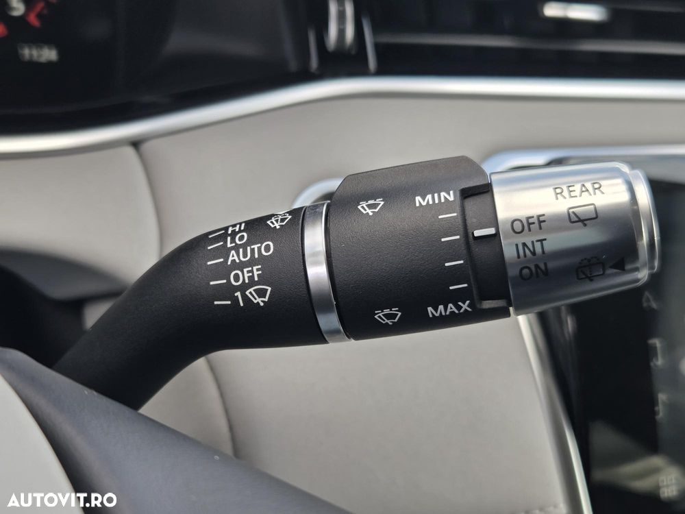 Land Rover Range Rover Evoque 2.0 D165 MHEV Dynamic SE - 38
