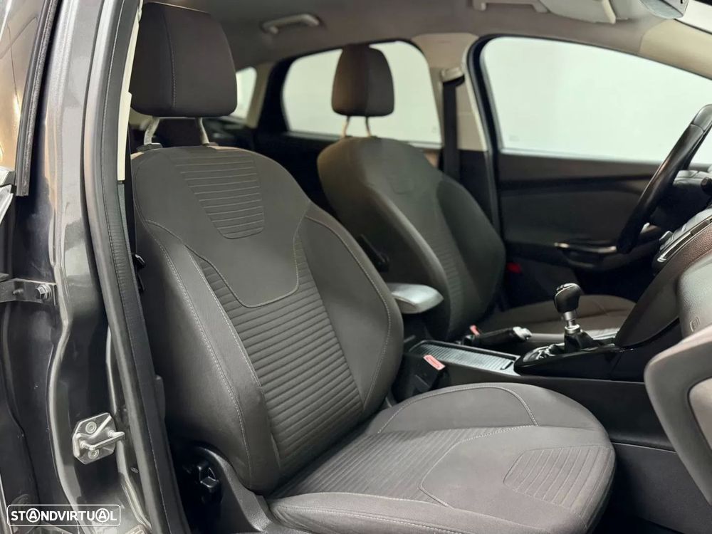 Ford Focus 1.5 TDCi Titanium - 46