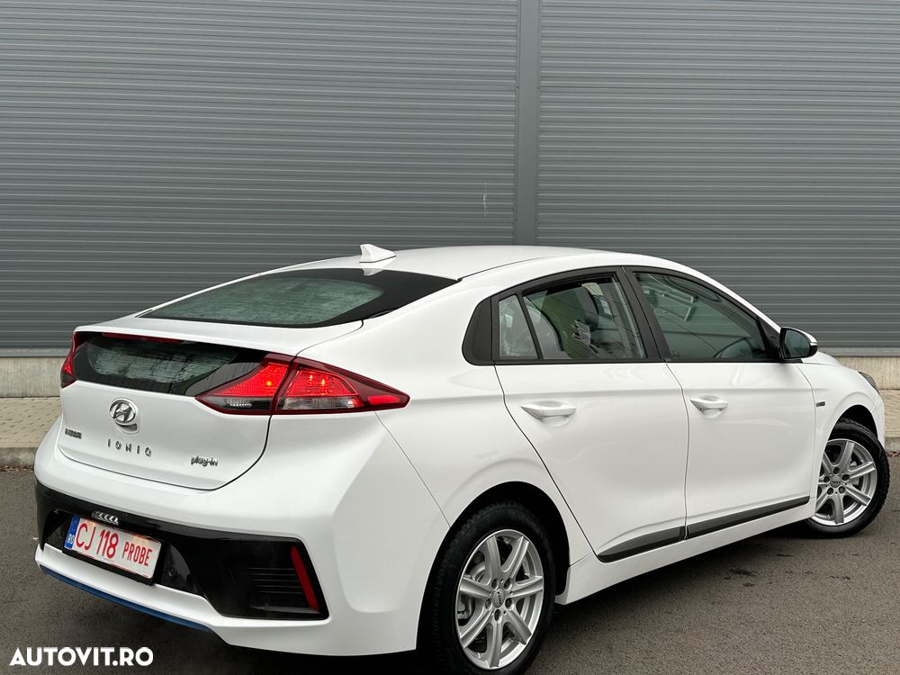 Hyundai IONIQ - 5