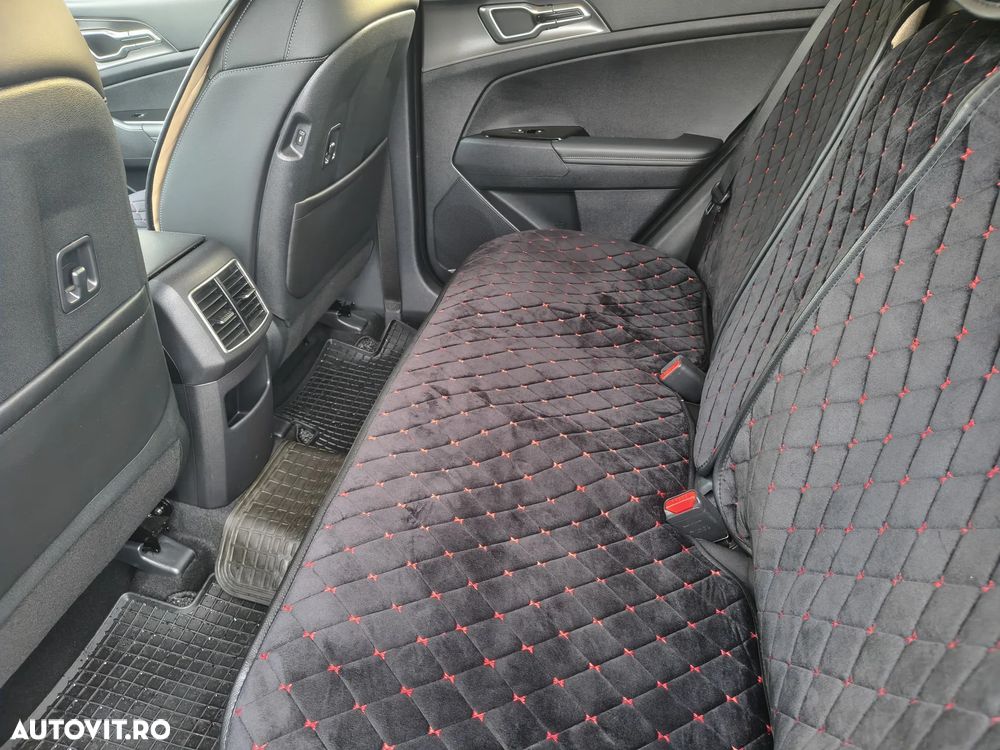 Kia Sportage 1.6 T-GDI 7DCT HP 4x2 MHEV Style - 10