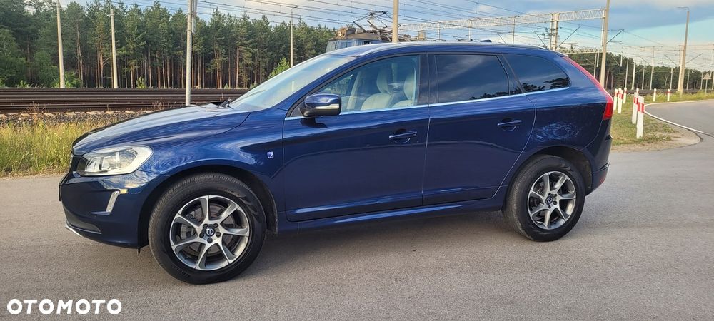 Volvo XC 60 - 4