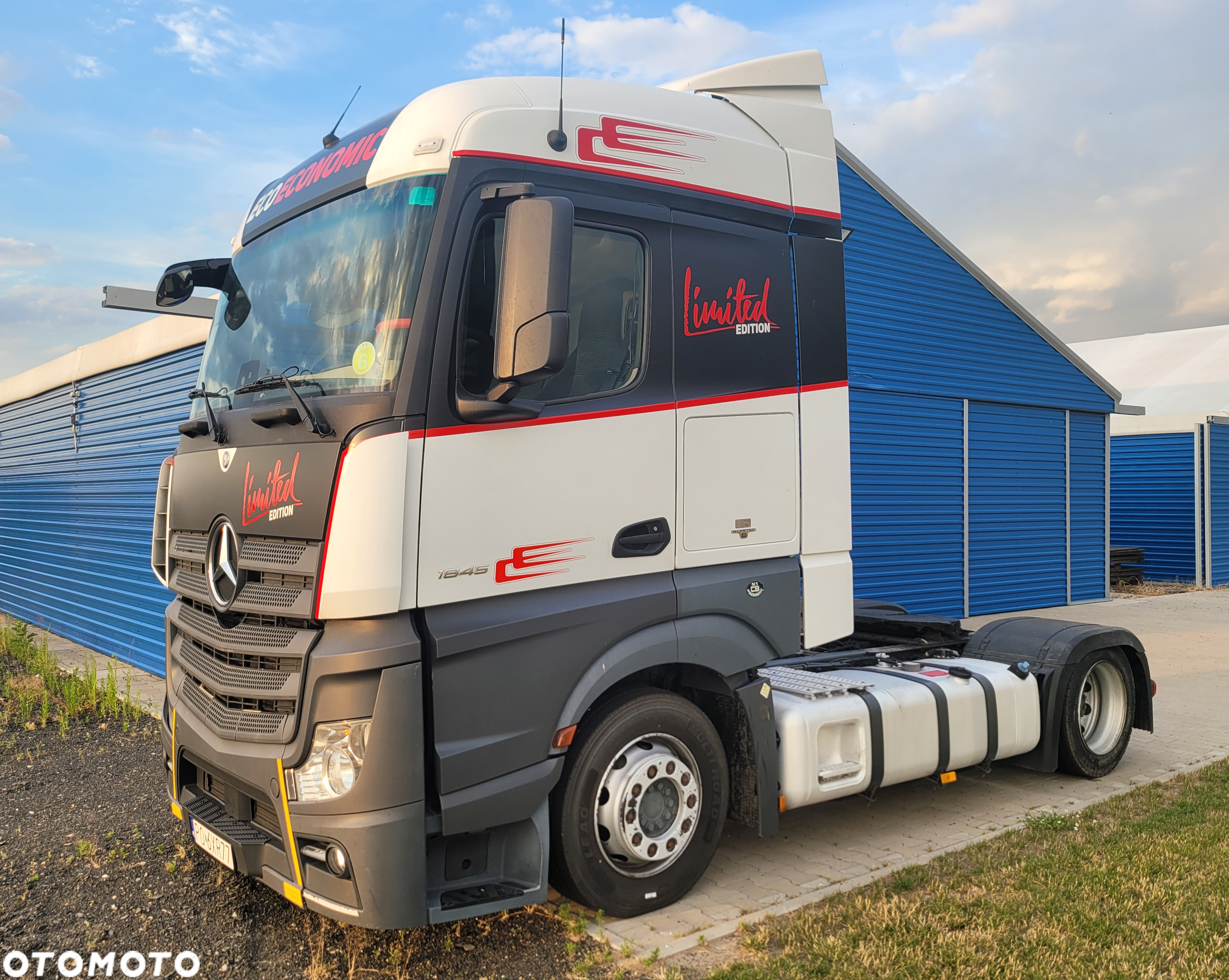 Mercedes-Benz ACTROS lowdeck 1845 - 2