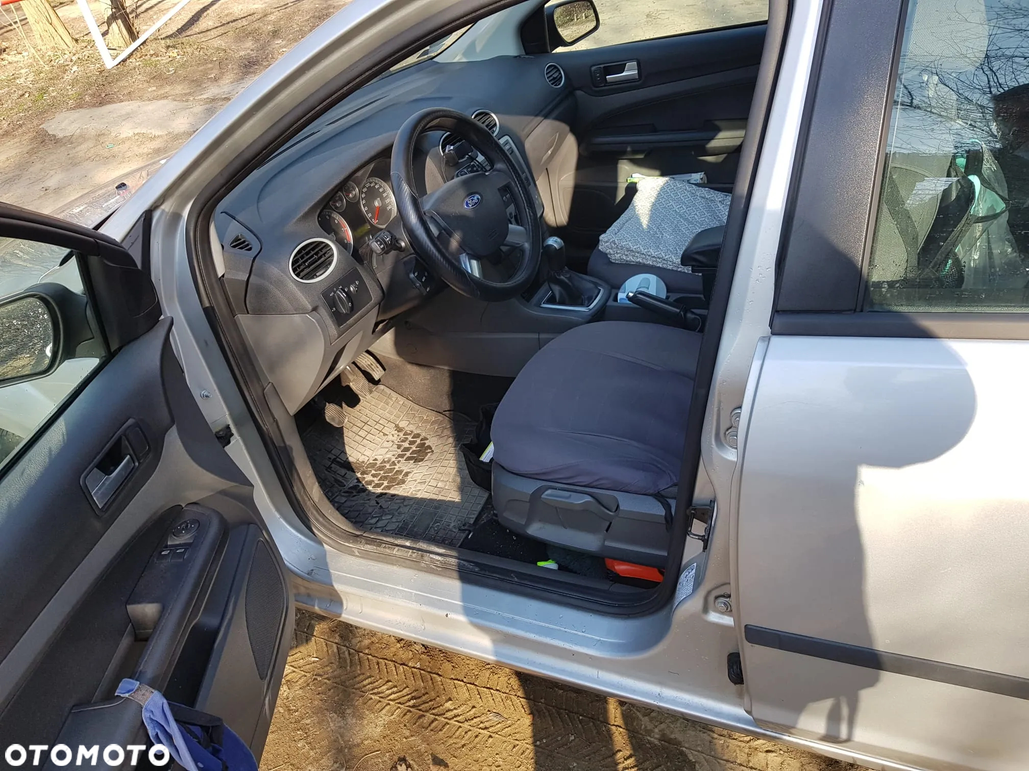 Ford Focus - 8