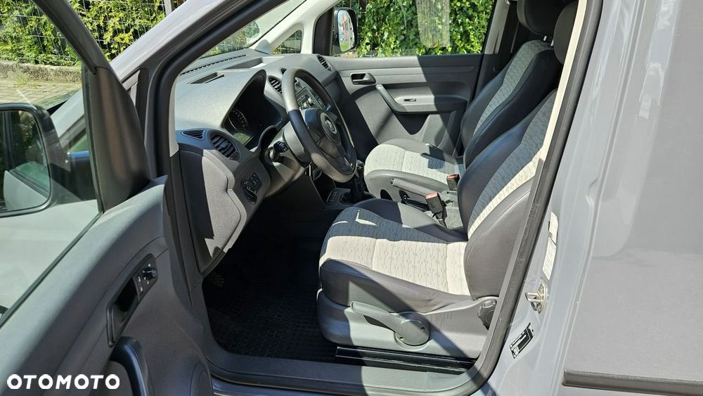 Volkswagen Caddy - 19