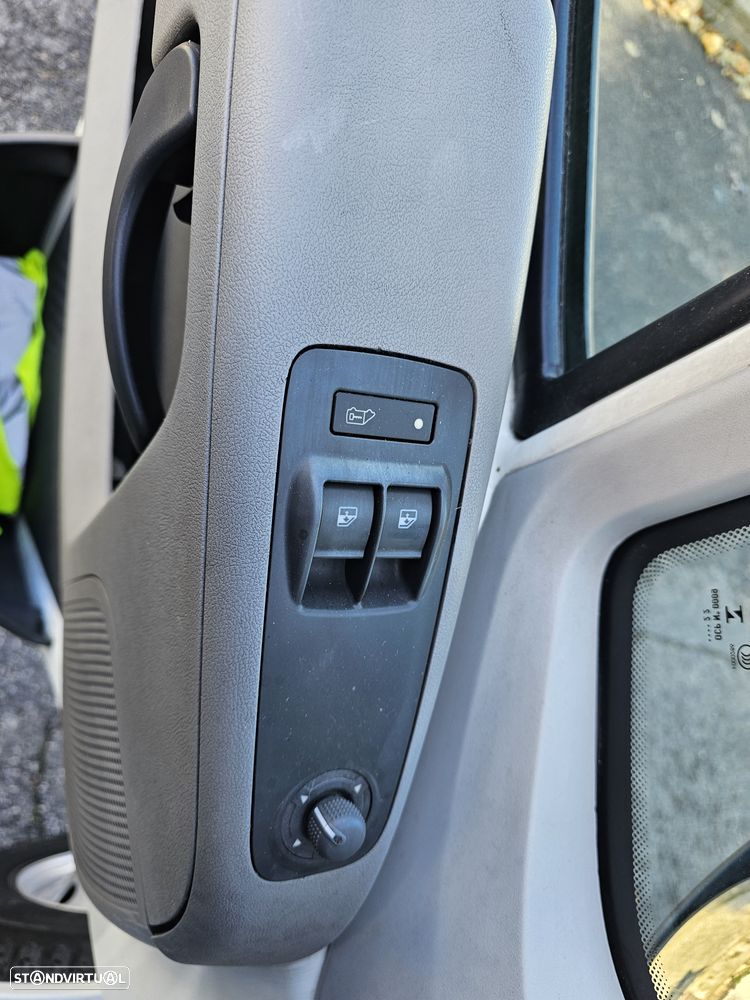 Peugeot Boxer A/C - 12