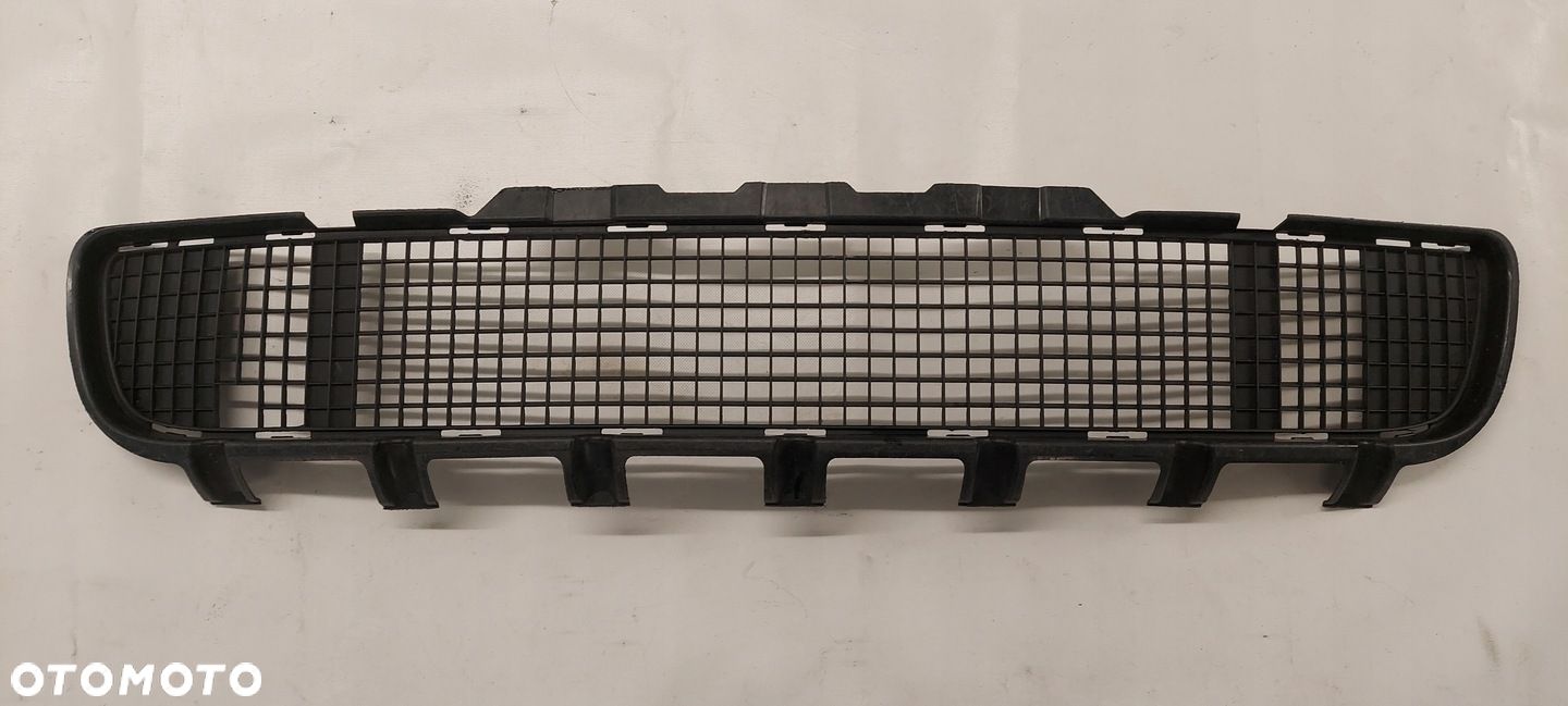KRATKA ZDERZAKA PRZÓD RENAULT MEGANE II RS SPORT 8200271768 - 1
