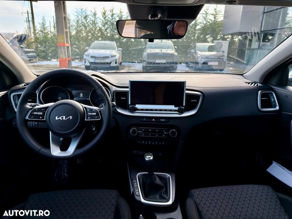 Kia Ceed 1.5 T-GDI 6MT Best - 11