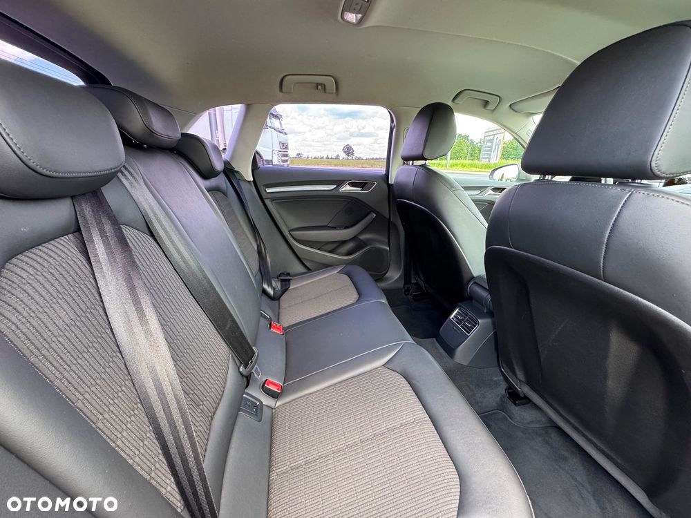 Audi A3 Sportback - 20