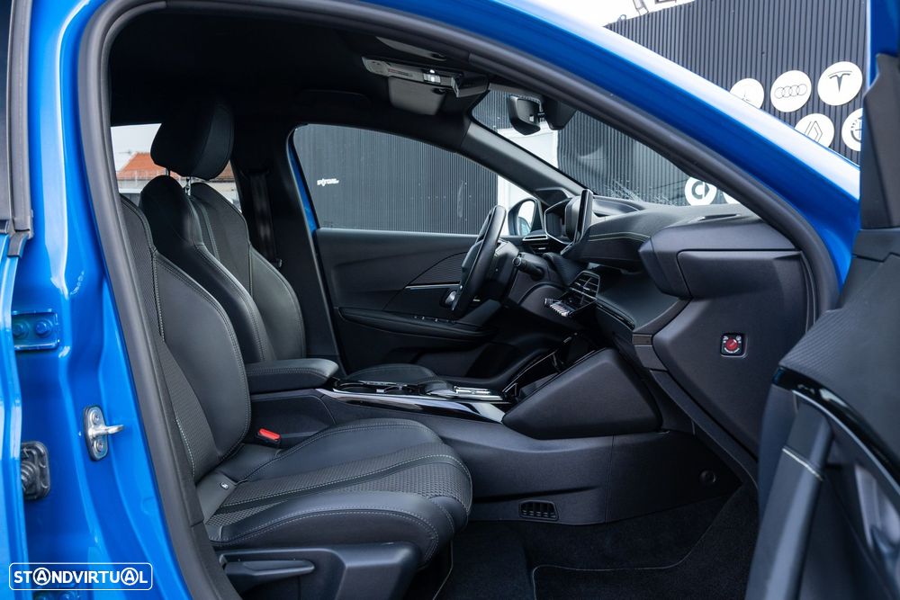 Peugeot e-208 50 kWh GT - 16