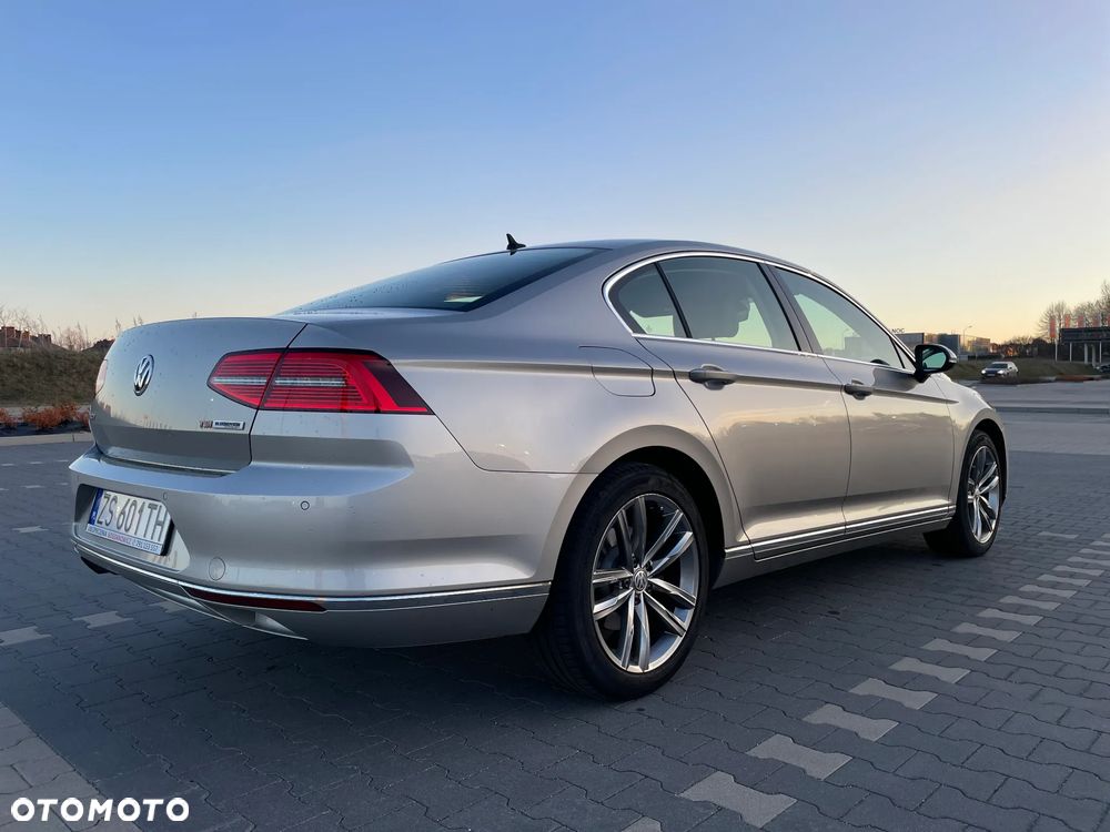 Volkswagen Passat 1.8 TSI BMT Highline - 3