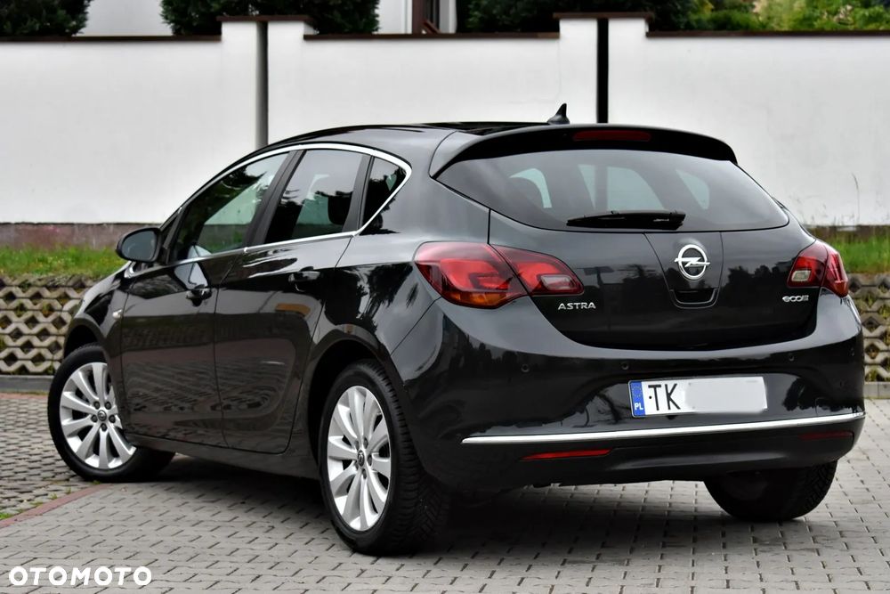 Opel Astra 1.4 Turbo Innovation - 4