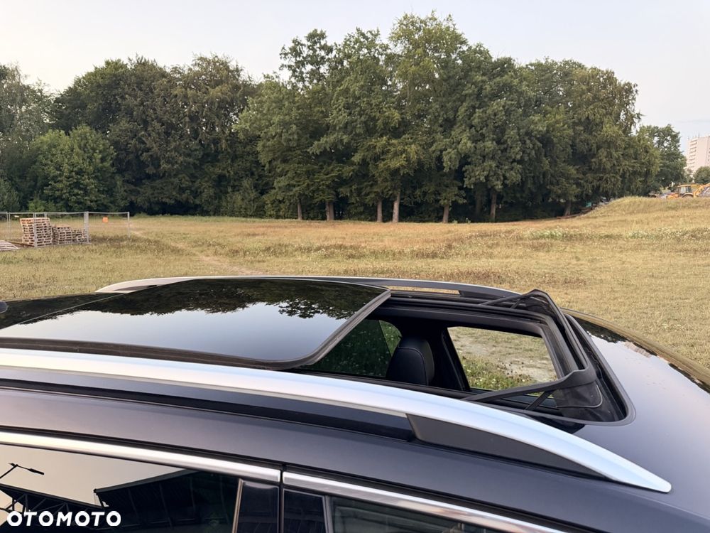 Skoda Superb 2.0 TDI SCR 4x4 L&K DSG - 2