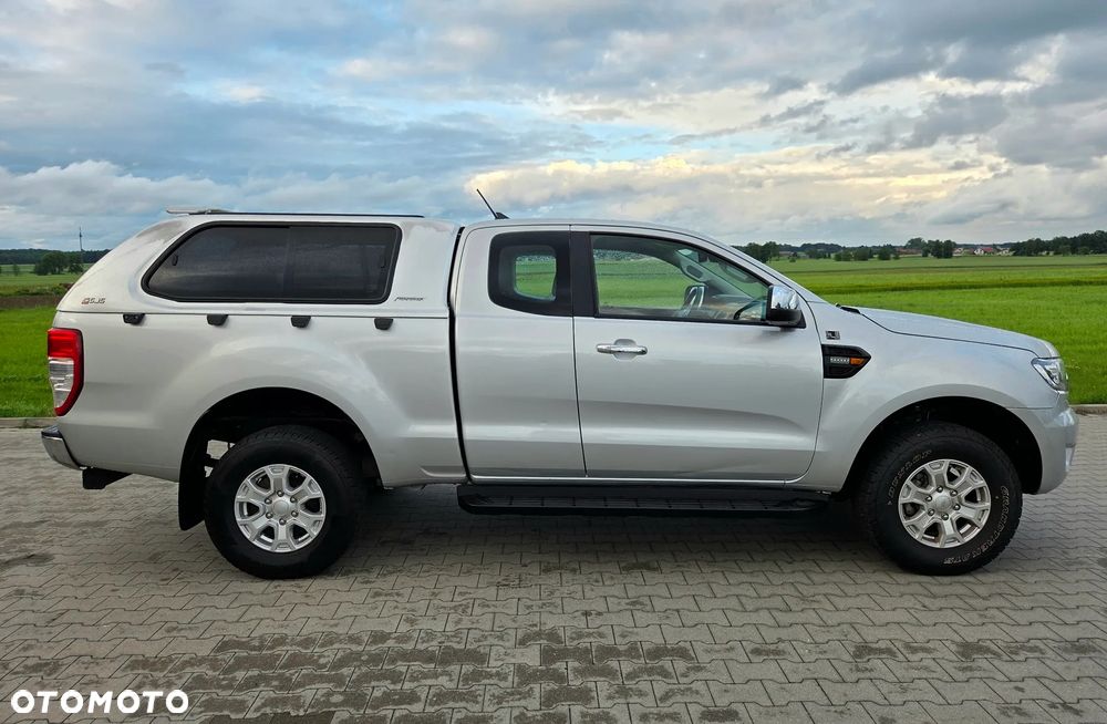Ford Ranger 2.0 EcoBlue 4x4 DC XLT - 4