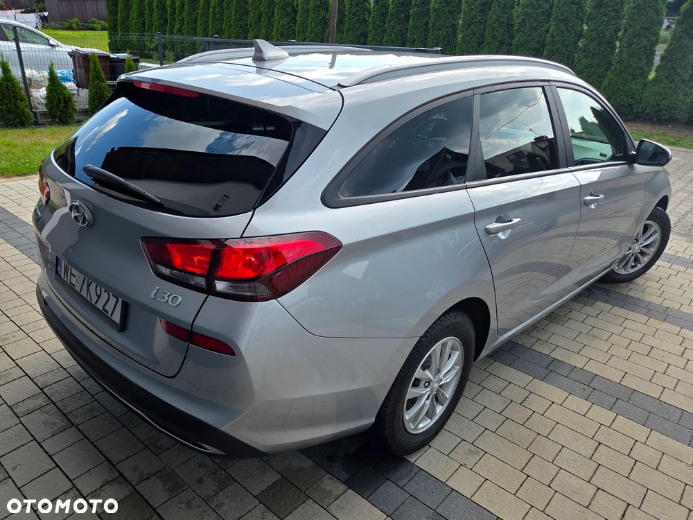 Hyundai i30 1.0 T-GDI Smart - 11