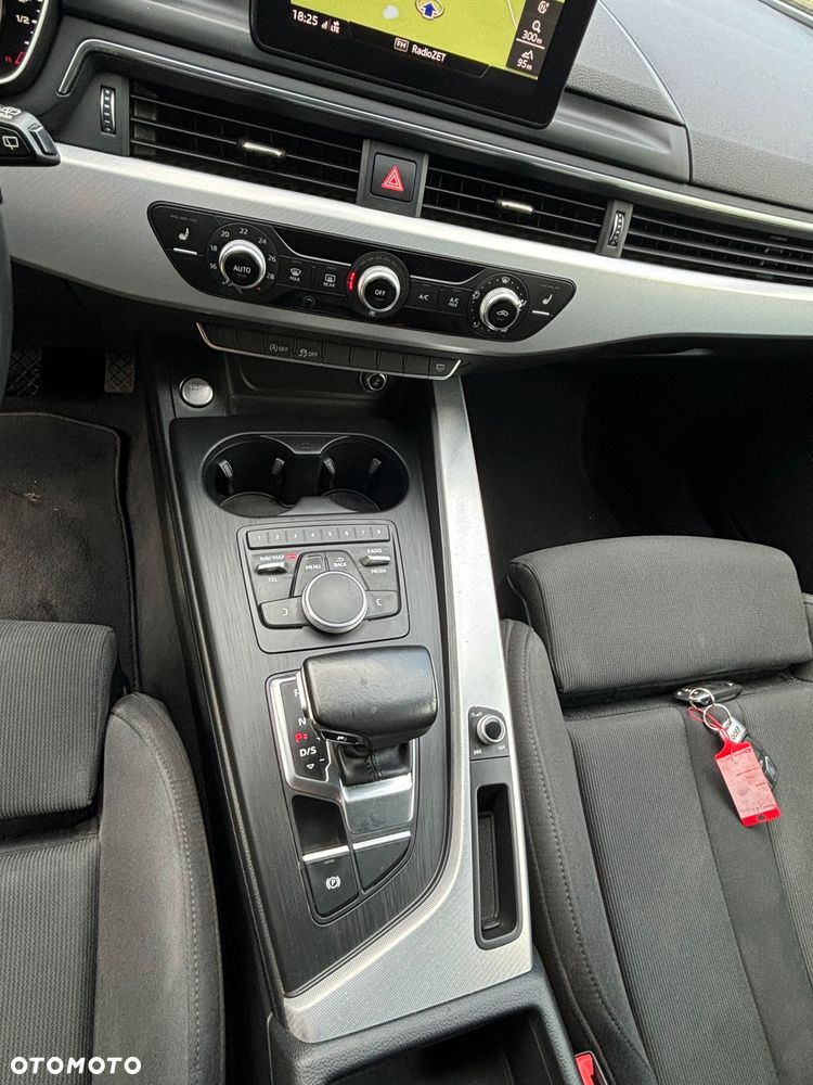 Audi A4 Avant 2.0 TDI Sport S tronic - 14