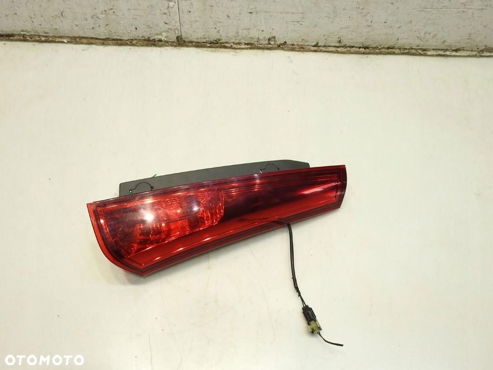 LAMPA PRAWY TYŁ KIA CEED I KOMBI 92404-1H3 - 7
