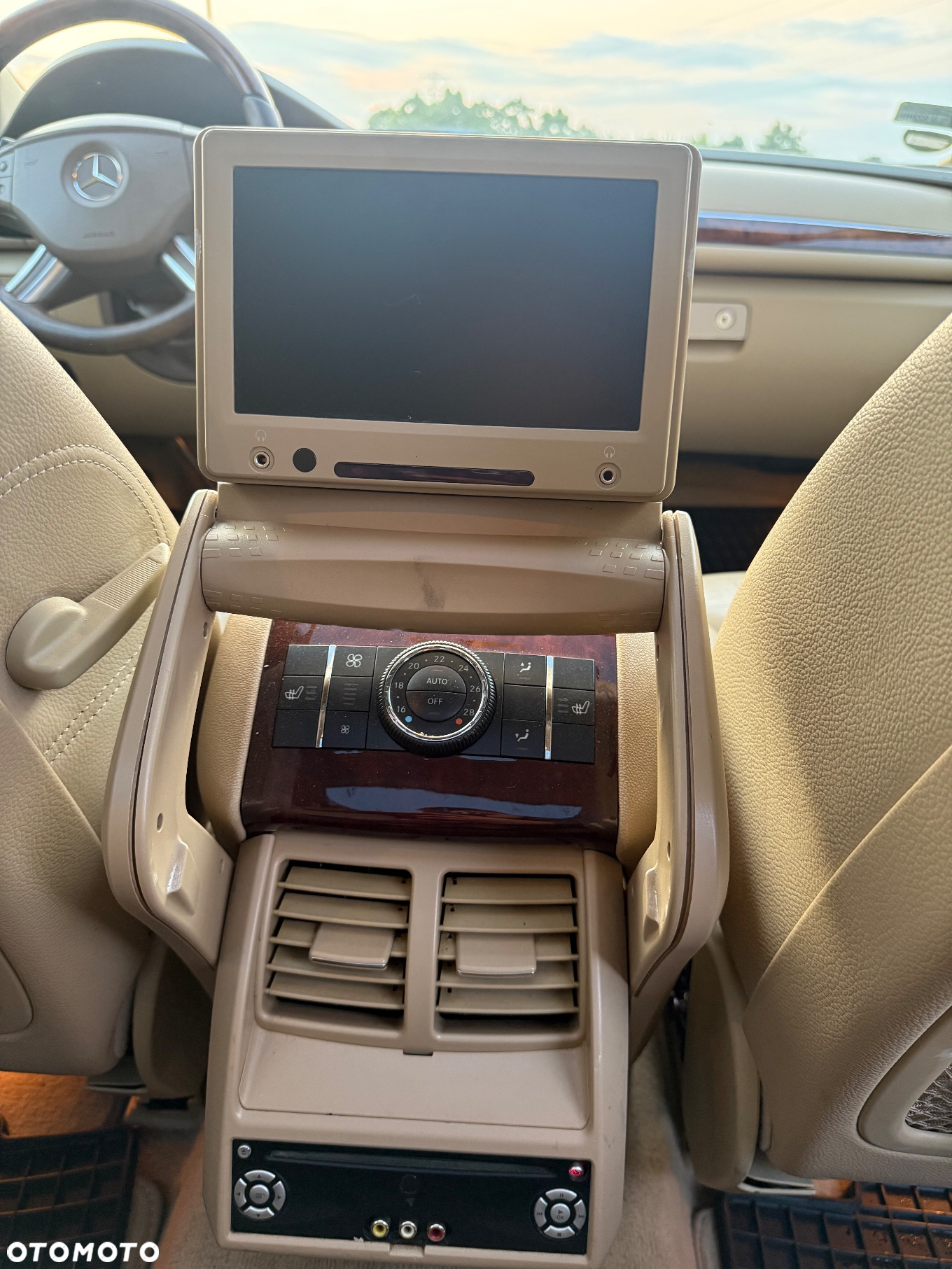 Mercedes-Benz Klasa R 320 CDI L 4-Matic - 24