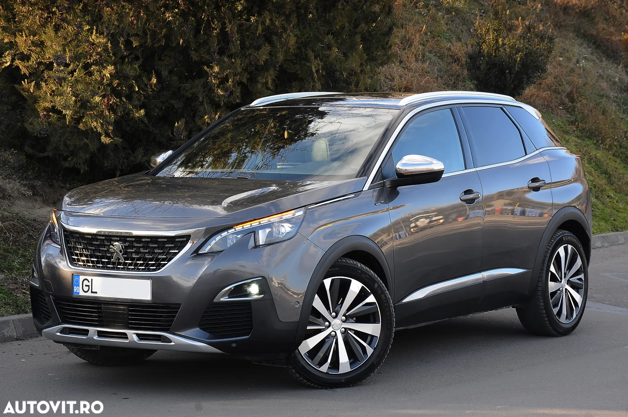 Peugeot 3008 2.0 BlueHDI S&S EAT8 GT - 2