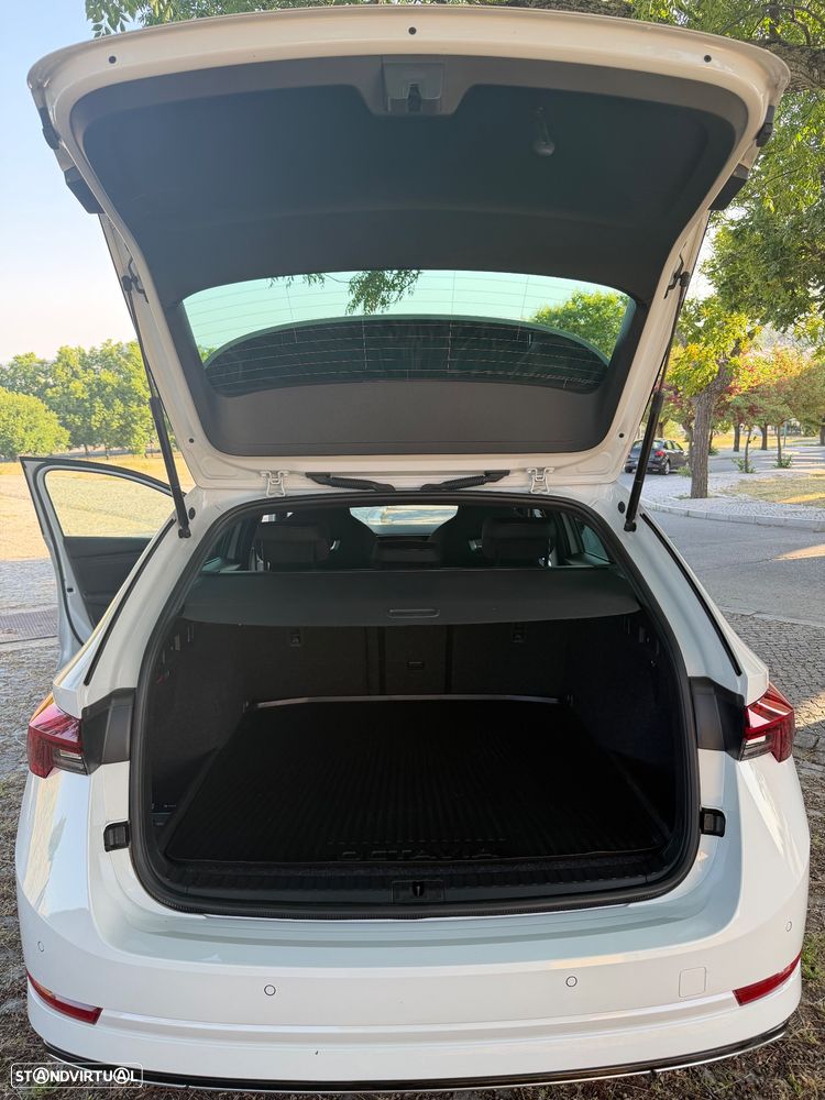 Skoda Octavia Break - 14