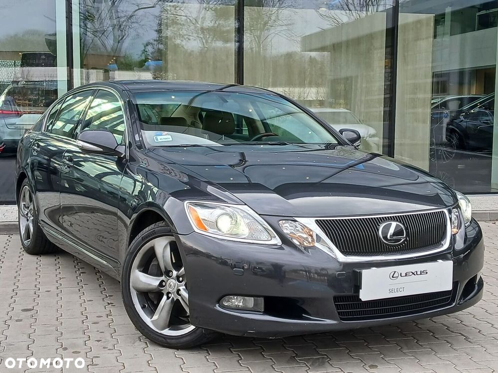Lexus GS - 9