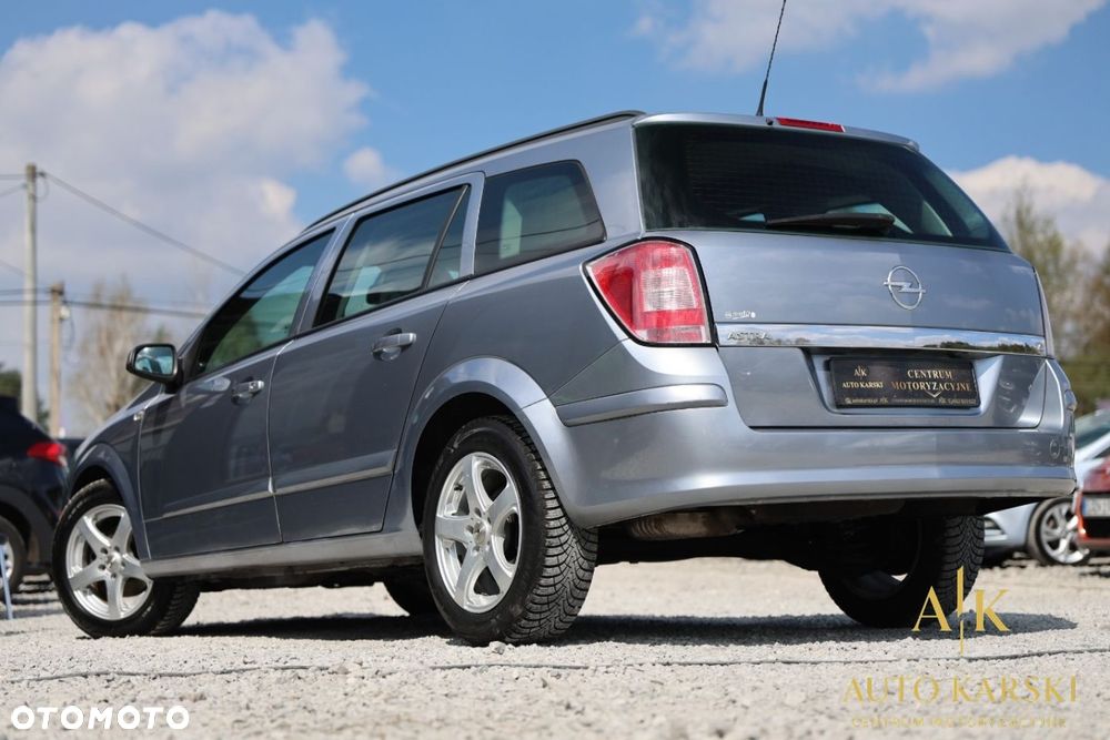 Opel Astra - 4