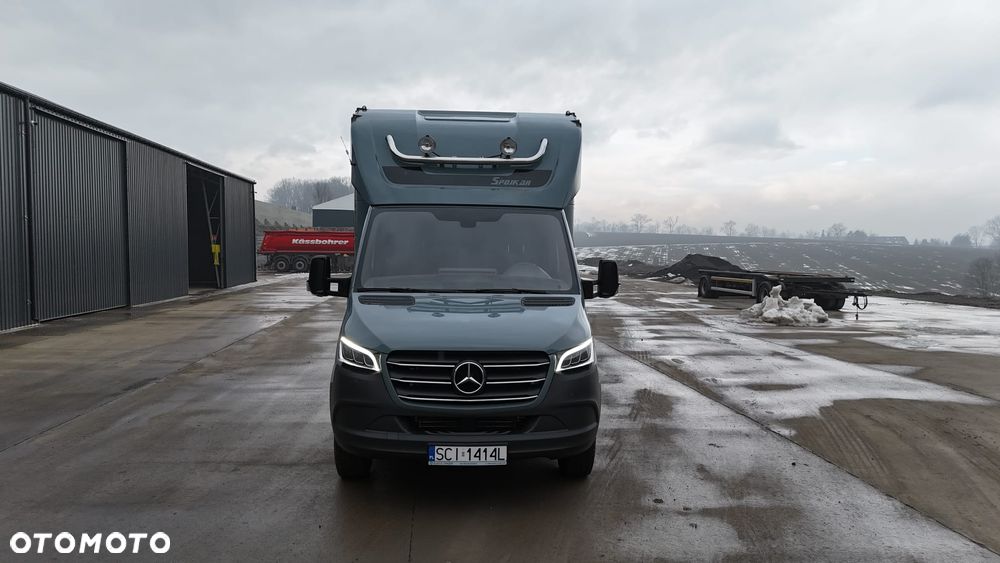 Mercedes-Benz Sprinter - 3